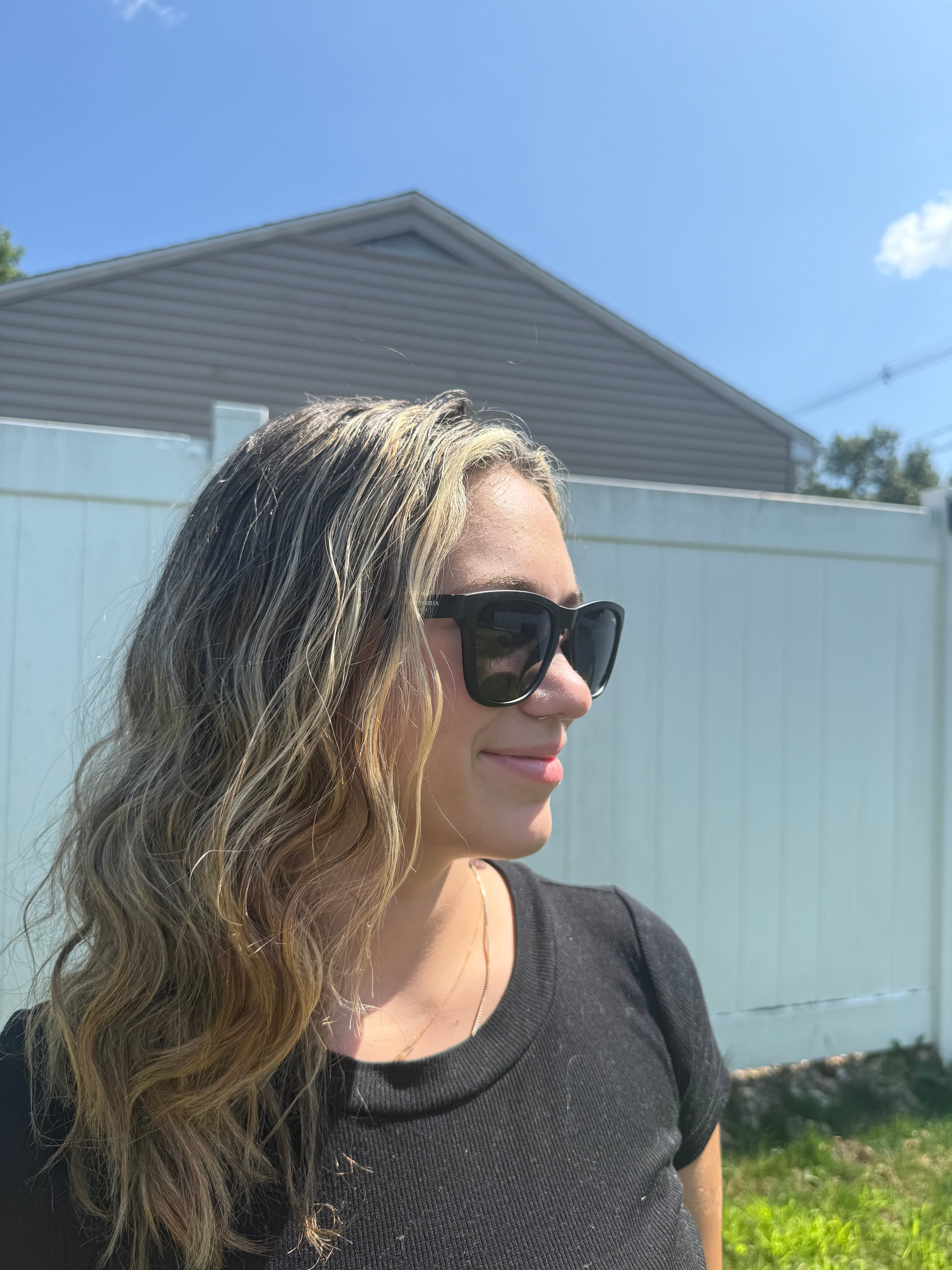 Metanoia Rise UV400 Sunglasses – Classic Black Frame